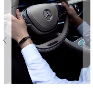 🆕 Stylish Unisex Android 2.0 Phone Charger